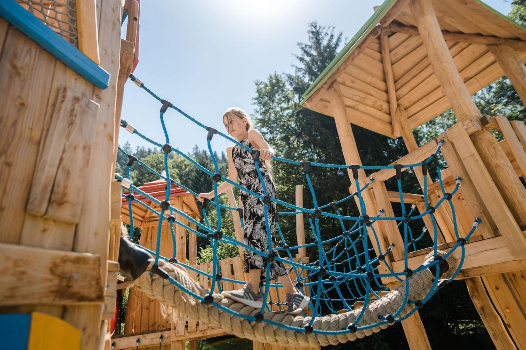 Chalet - Direkt Am 5 Sterne Campingplatz Aufenfeld Im Zillertal Mit Hallenbad Und Sauna Aschau Im Zillertal Esterno foto