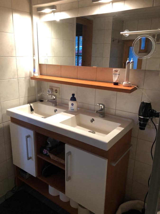Chalet - Direkt Am 5 Sterne Campingplatz Aufenfeld Im Zillertal Mit Hallenbad Und Sauna Aschau Im Zillertal Esterno foto